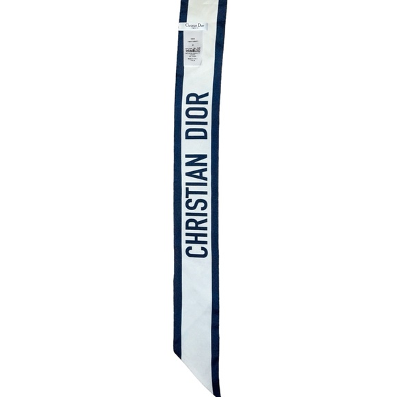 Christian Dior Blue Silk Twill Flowers D-Millefiori Mitzah Scarf like NEW Real - Picture 1 of 12